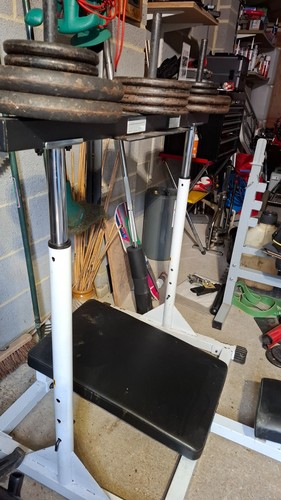 Vertical leg press machine - vertical,