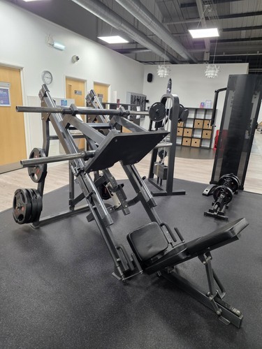 Leg press machine - machine, commercial